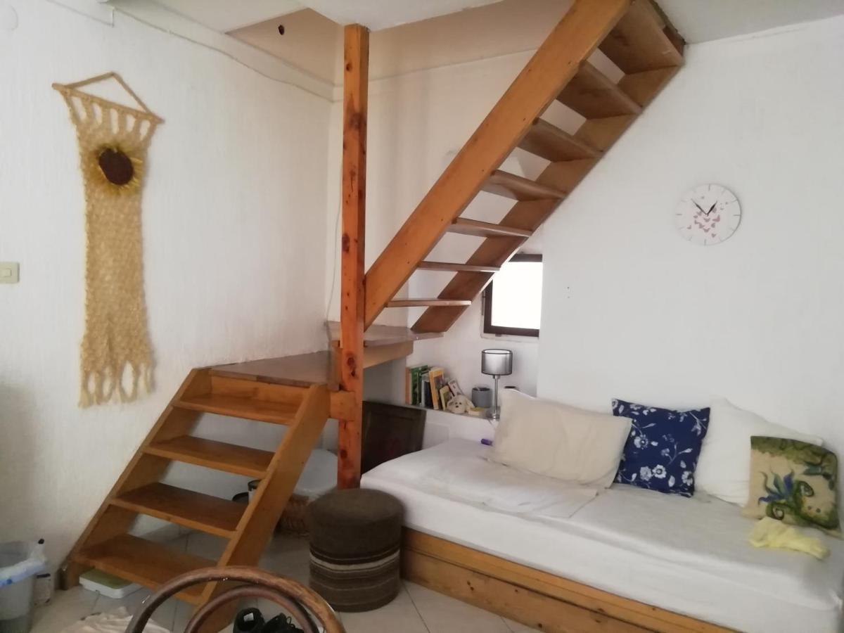 Nice Room - Centar - WiFi Cres Exterior foto
