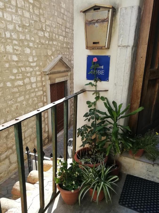 Nice Room - Centar - WiFi Cres Exterior foto